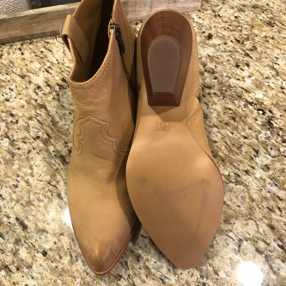 Frye Reina Tan Burnished Finish Bootie 10 - Picture 12 of 12